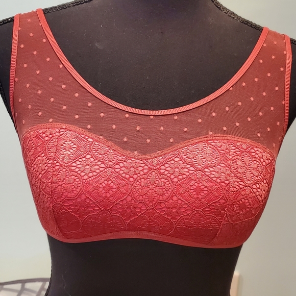 Victoria's Secret Other - Victoria's Secret Bra